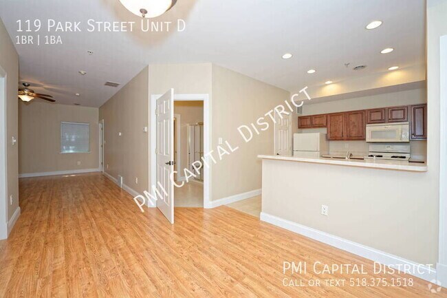 Building Photo - 119 Park St Unit D Rental