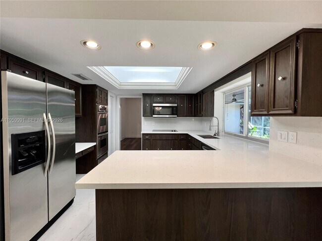 Photo - 4350 Palmarito St