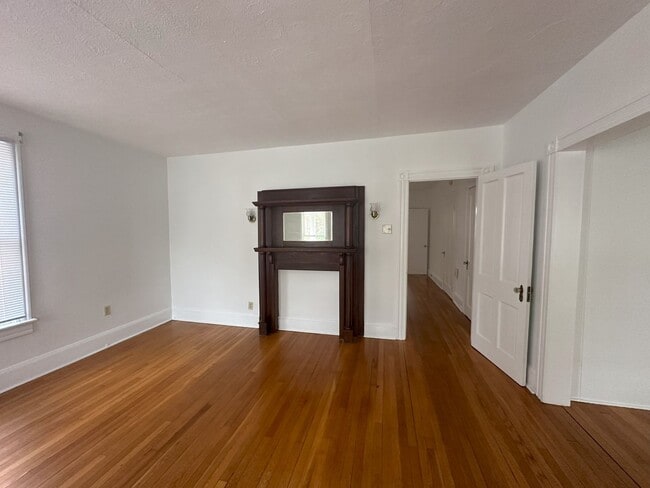 Photo - 506 N Loudoun St Unit 506 N Loudoun St Apt 1