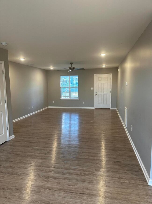 Photo - 2452 Feathersound Wy