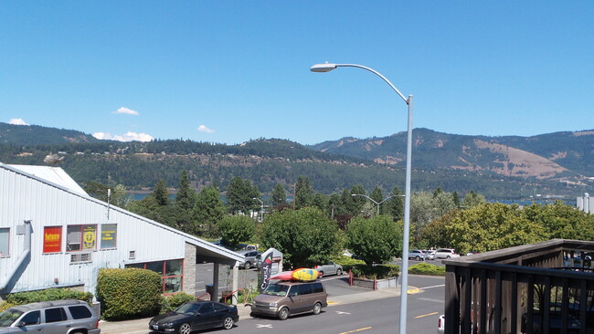 Photo - Application Pending - Townhouse for Rent Downtown Hood River