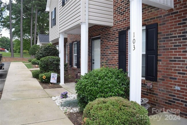 Photo - Fully furnished 2 bedroom, 1.5 bath townho...