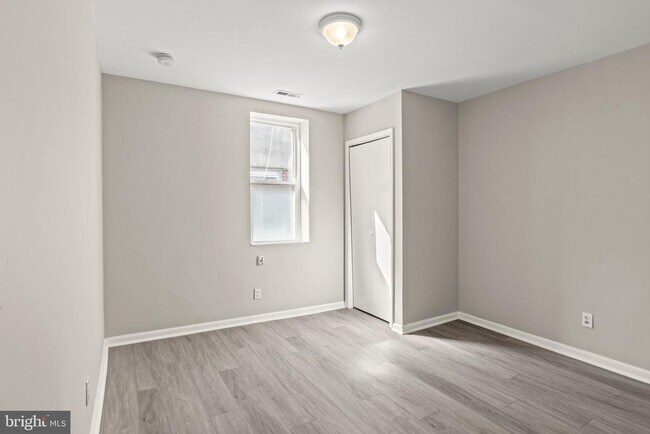 Photo - 1004 S 52nd St Unit 6.2F