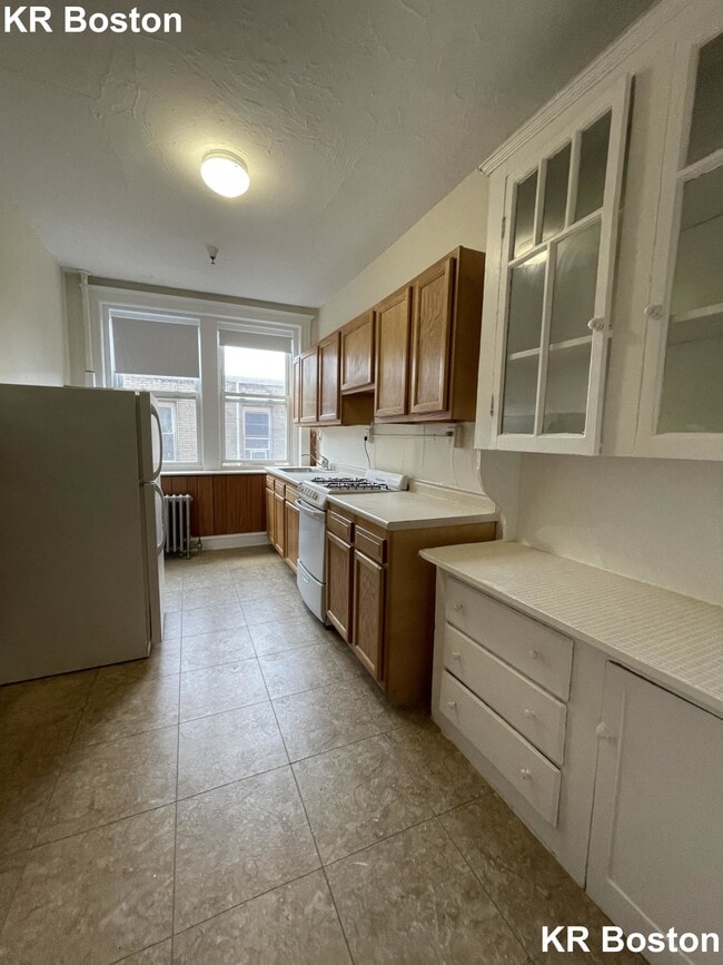 Photo - 98 Strathmore Rd Apartments Unit 2