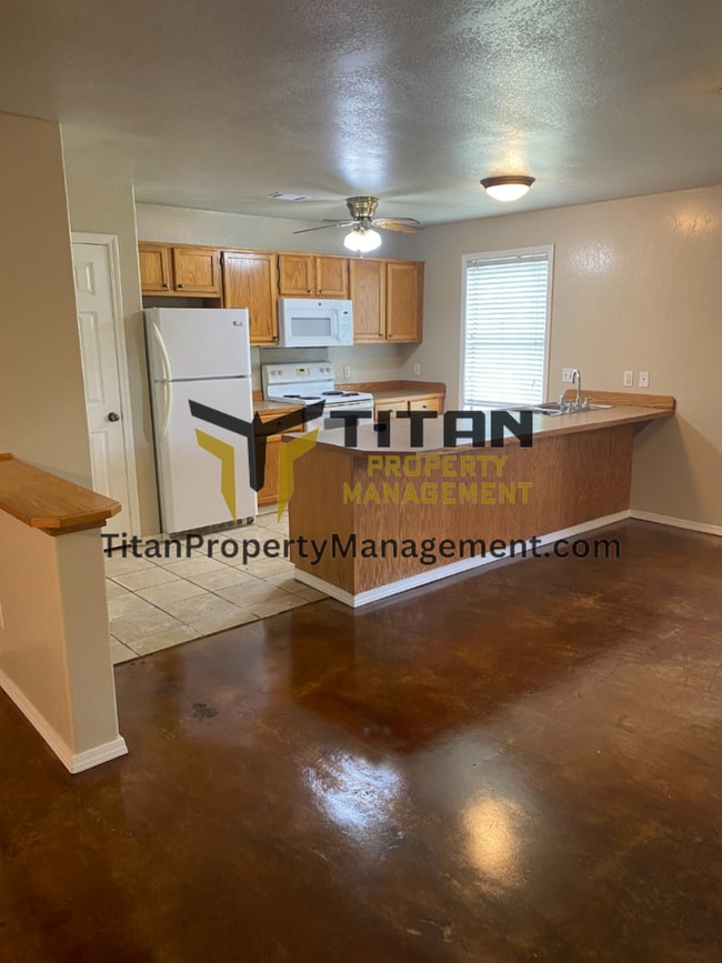 Photo - 3b/2b house