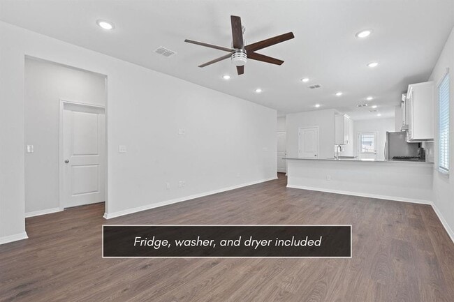 Photo - 6349 Marsh Ln