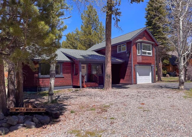 Photo - 1597 Atroari St