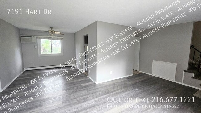 Photo - 7191 Hart St