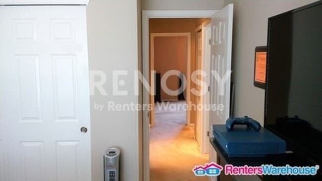 Photo - 4839 E Kingston Ave