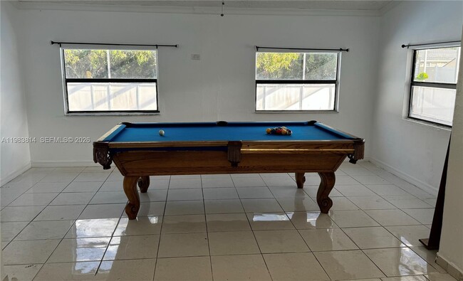 Photo - 1121 NE 199th St