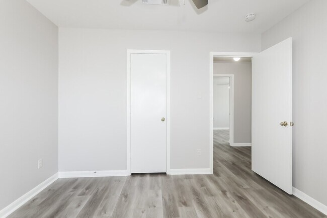 Photo - 15111 Western Skies Dr