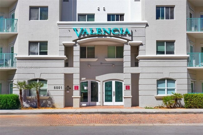 Photo - 6001 SW 70th St Unit 429