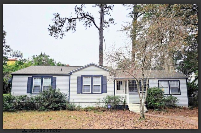 Building Photo - RENT REDUCED! & $500 OFF 1st Mo. - 4B/2.5B... Rental