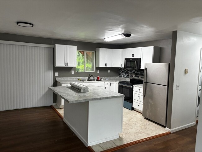 Photo - 1150 Tomasula Dr Unit 1