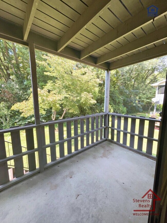 Photo - 313 Oriole Dr Unit F5