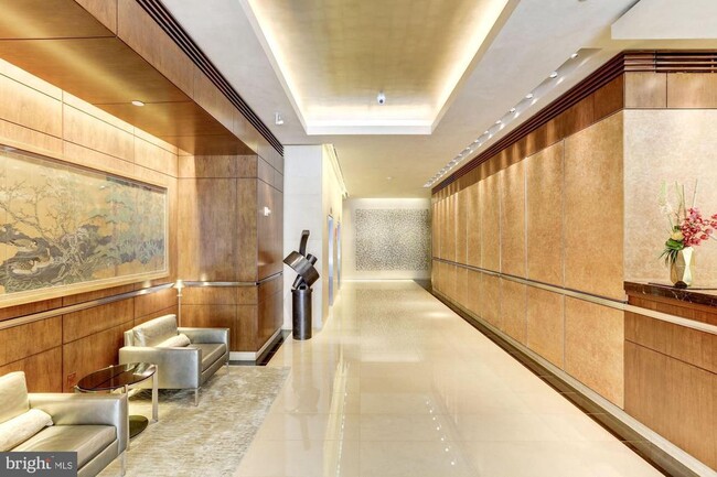 Photo - 1155 23rd St NW Unit 8L