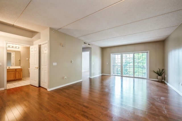 Photo - 1479 N Milwaukee Ave Unit 203