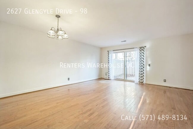 Photo - 2627 Glengyle Dr