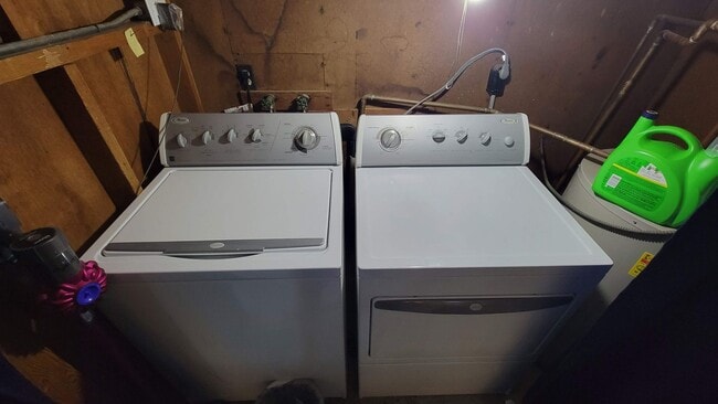 Photo - Clean 4 Bedroom Ready For Rent