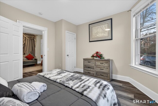 Photo - 393 Orchard St