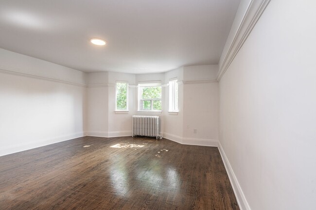 Photo - 118 Roncesvalles Ave Unit 38