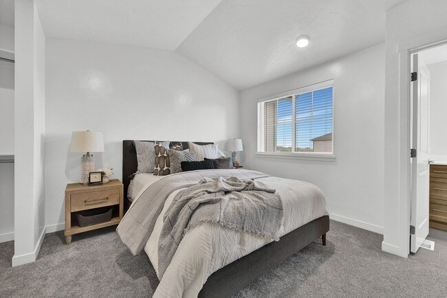 4077 S Lone Pne Wy Unit D 102