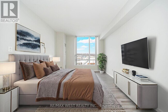 Photo - 7825 Bayview Ave Unit Lph12