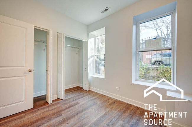 Photo - 1142 W 17th St Unit G