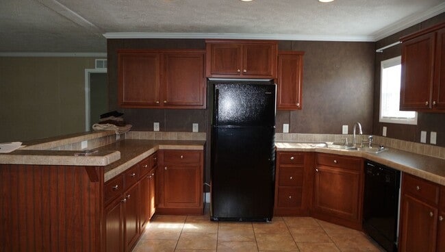 Photo - 3876 Rowell Rd