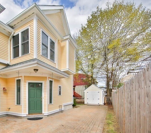 Photo - 115 Jackson St Townhome