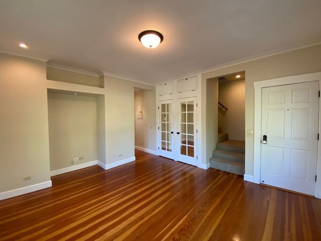 Photo - Enchanting 1-Bedroom, 1-Bath Oasis with Stunning Views Unidad #3