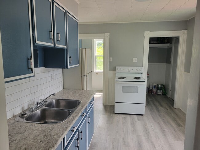 Photo - Duplex Beside the downtown in New Glasgow Unit Apt1