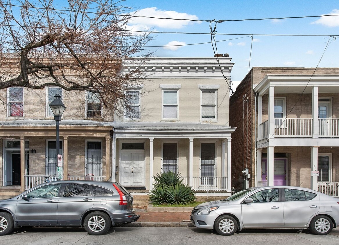 Photo - 516 W Clay St