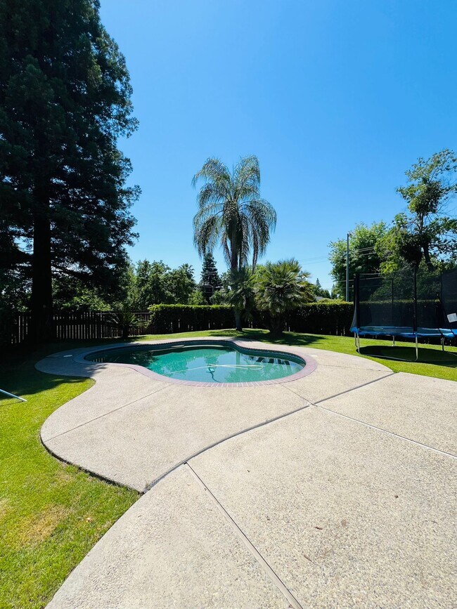 Photo - 3485 W Spruce Ave