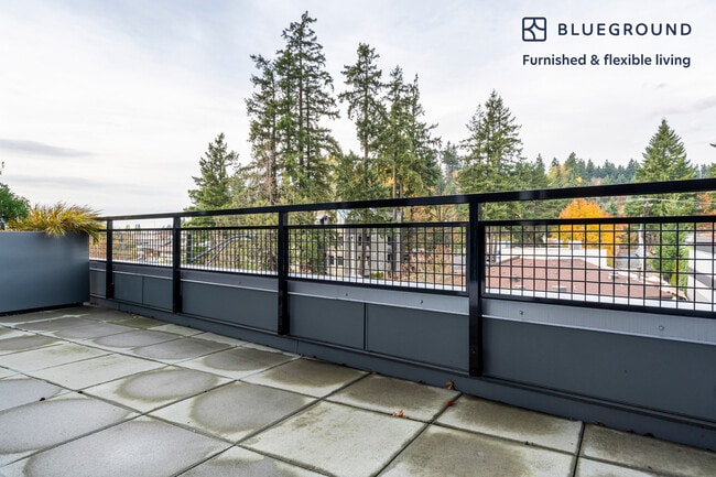 Photo - 1955 129th Ave NE Unidad FL4-ID966