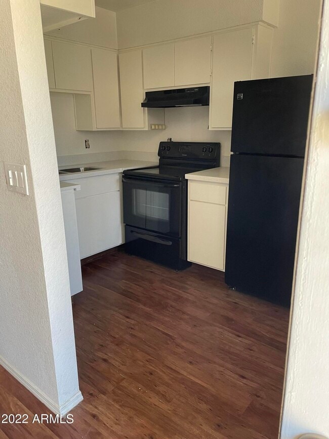 Photo - 280 E Ruggles St Unit 6