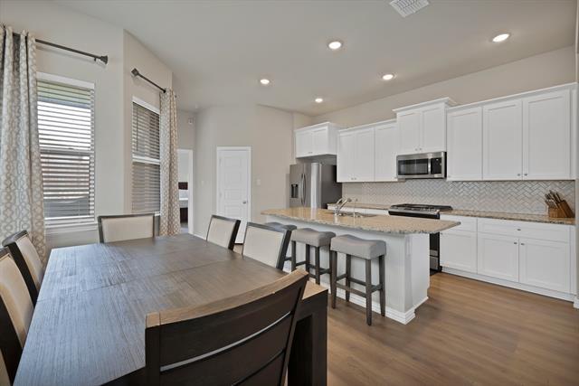 Photo - 3935 Chesapeake Ln