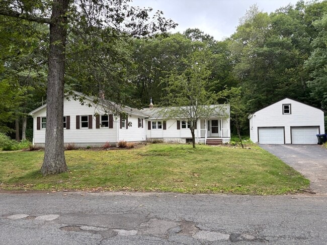 Building Photo - 4 Overdale Pkwy Rental