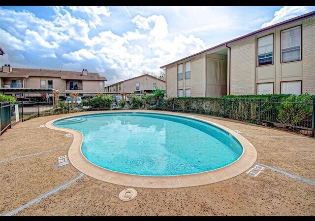 Photo - 9213 Imogene St Unit 9213
