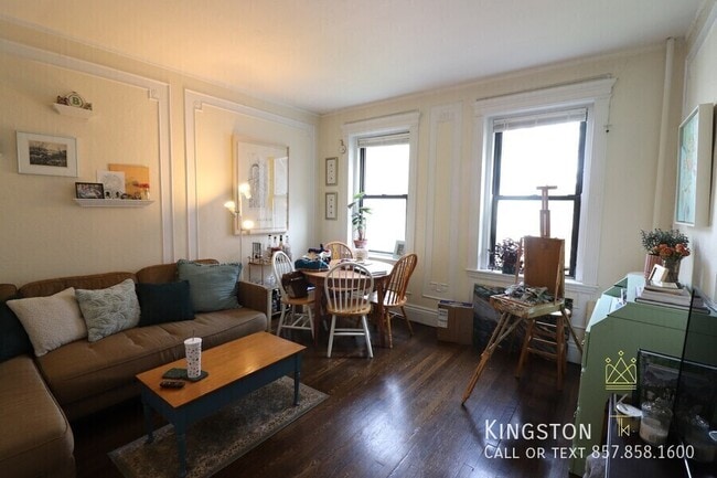 Building Photo - 1959 Commonwealth Ave Unit 4