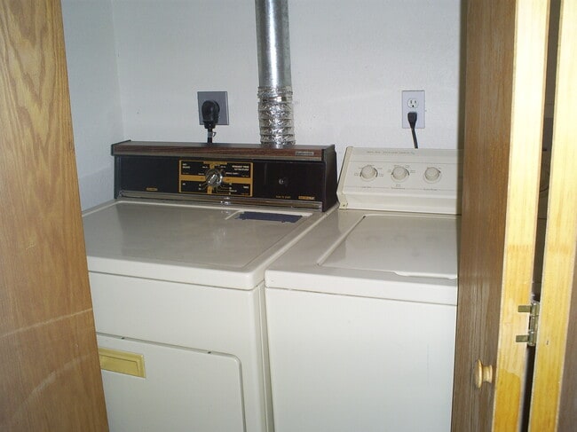 Photo - 4407 E Crow Dr Unit C