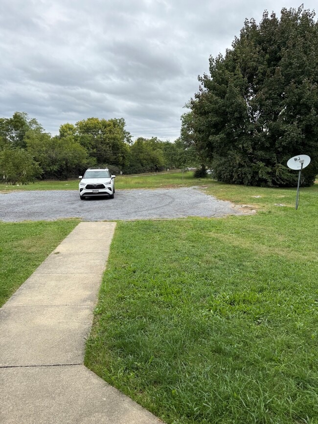 18029B Showalter Rd