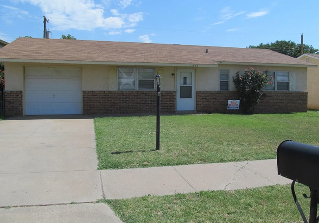 Photo - 208 Rosa Blvd House