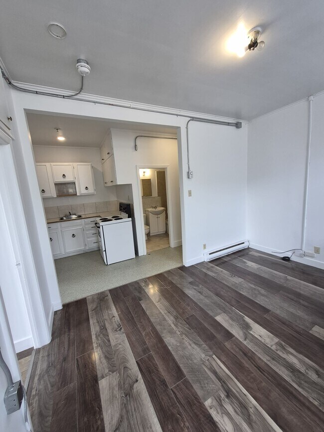 Photo - 199 Union St