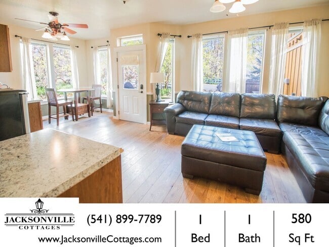 Building Photo - Jackson Creek Suite: Fully furnished charm... Rental