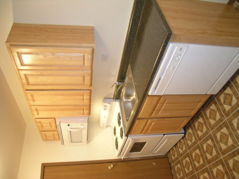 Brookstone Apartments For Rent in Waukegan, IL