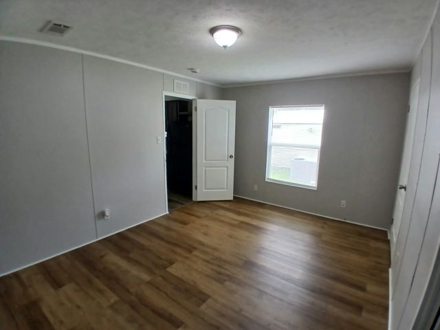 Photo - 1400 Banana Rd