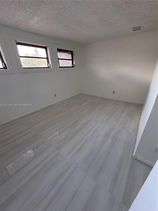 Photo - 3625 SW 70th Ave