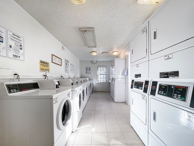 Charlotte NC Apartments For Rent | Arcadian Village | Laundry Room