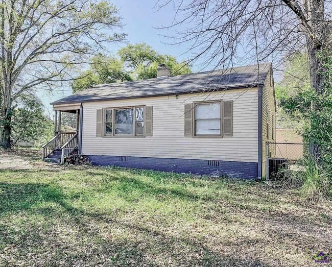 Photo - 607 McArthur Blvd